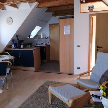 Galerie Am Hafen Apartamento Zingst Exterior foto